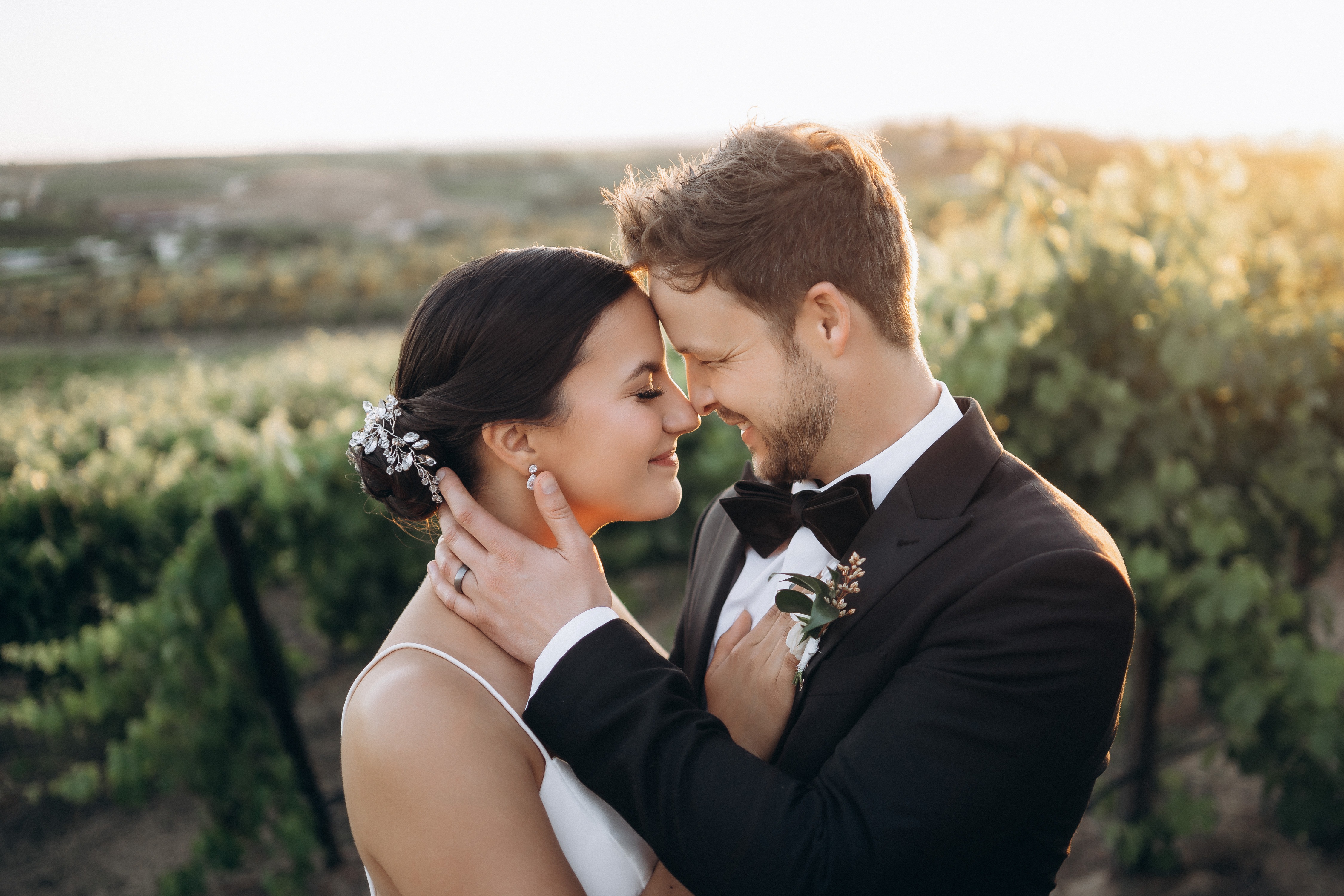 Napa Valley Vineyard Wedding: A Photographer's Guide to the Best Venues
